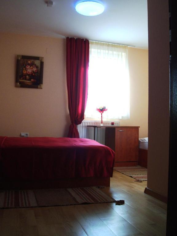 Hotel Jezero Сараево Екстериор снимка
