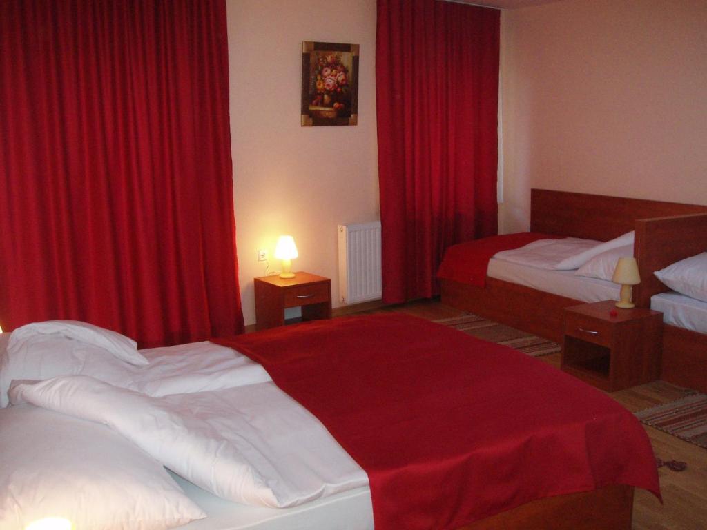 Hotel Jezero Сараево Екстериор снимка